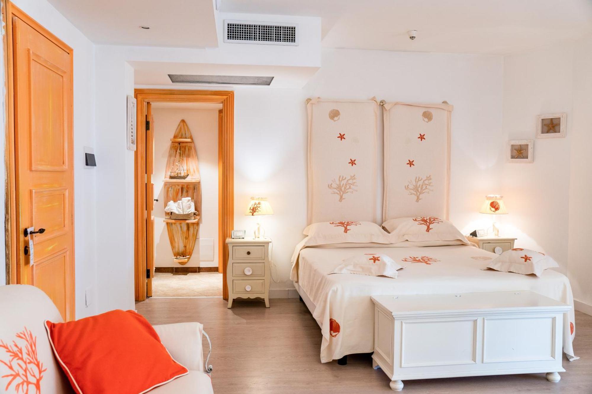 וילסימיוס Hotel Cala Caterina מראה חיצוני תמונה